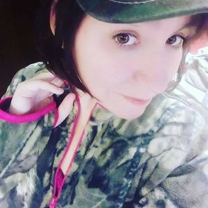 Meet your Posher, Lorie